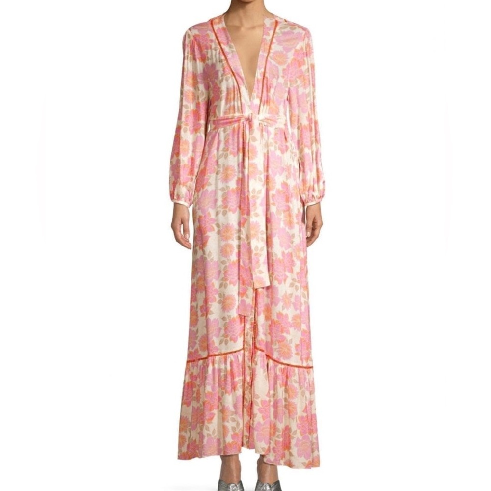 Like new! Paloma Blue Bowie Kimono Dress in Pink and Orange Floral. Size Small.